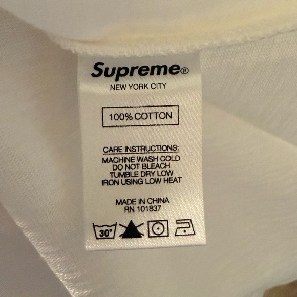 Supreme Nouveau Logo Tee White Gold Silver Medium EUC - Picture 6 of 6